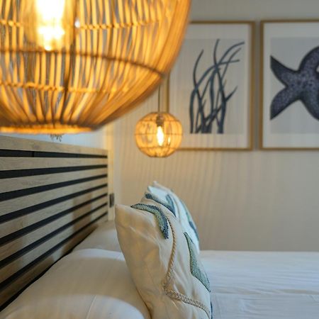 Apartamentos Ses Veles Cala Llonga  Extérieur photo